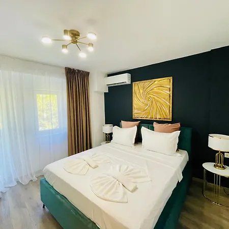 Metropole Apartment